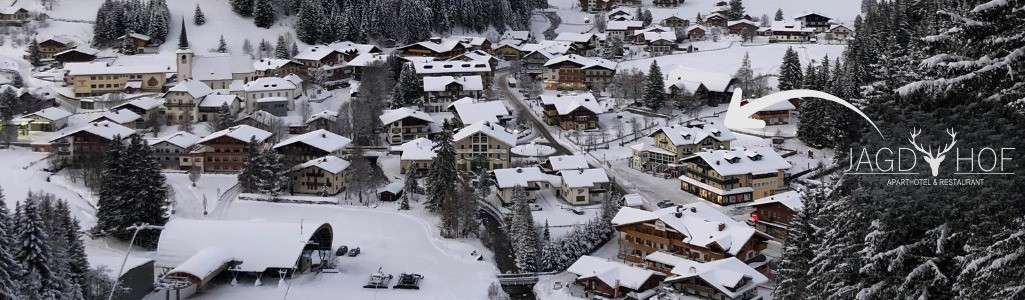 Bild von der Skipiste aus zum Aparthotel Jagdhof die perfekte Lage 