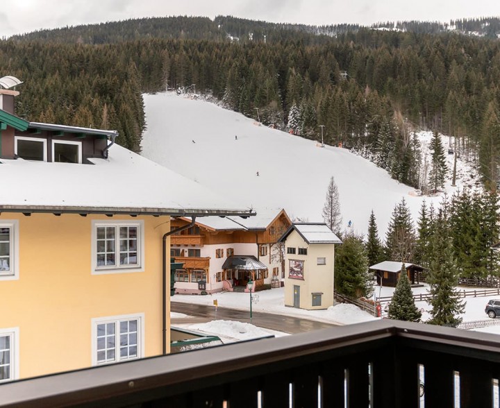 Blick vom Appartement auf die Papageno Piste